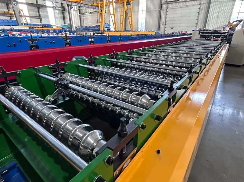 Arc Roof Tile Forming Machine