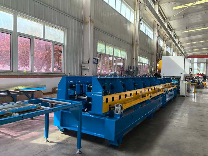 Cable Tray Forming Machine