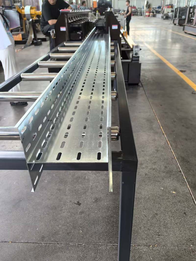 Cable Tray Forming Machine