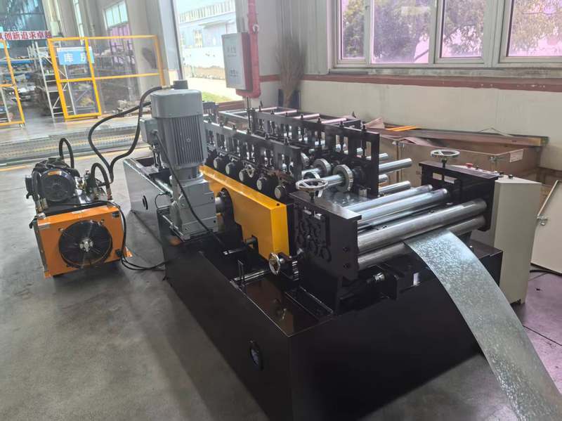 Cable Tray Forming Machine