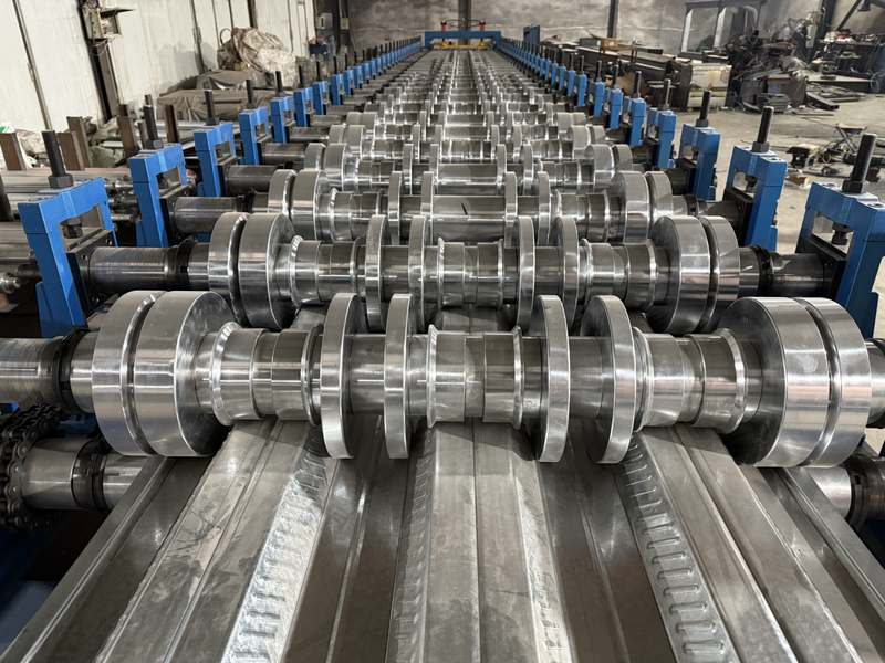 Floor Deck Forming Machine