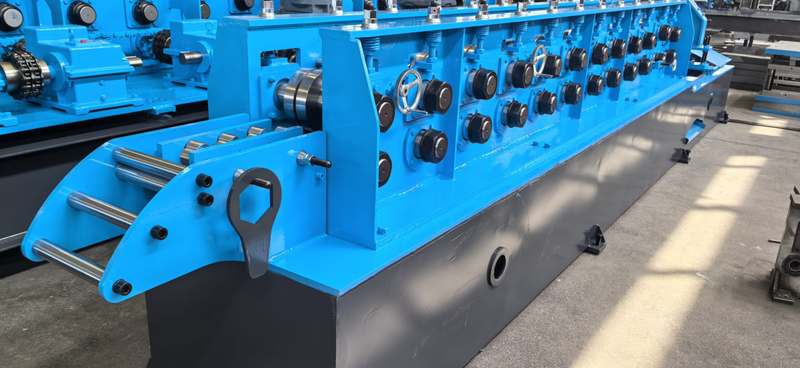 Ladder Cable Tray Forming Machine