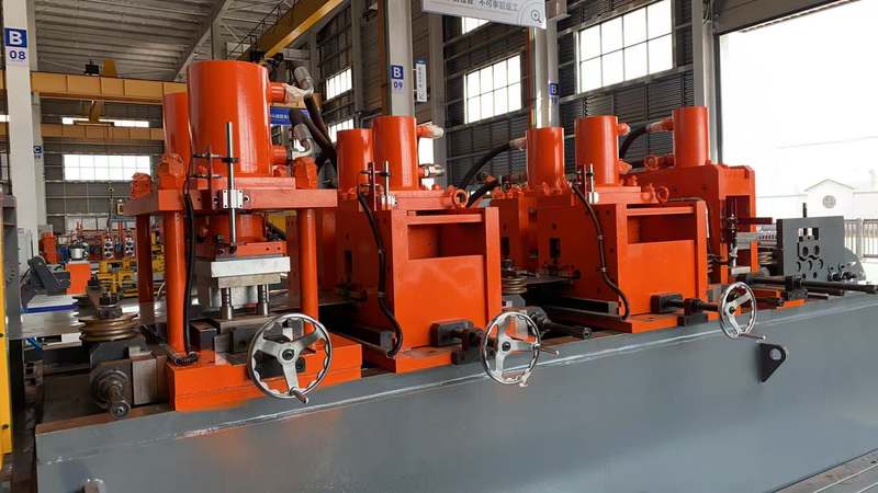 Pedal Forming Machine