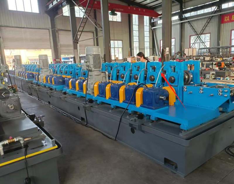 2/3 waves highway guardrail roll forming machine