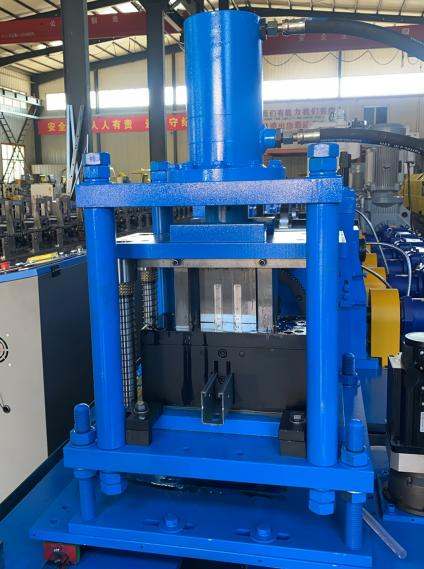 Automatic Sizes Changing Strut Channel Machine