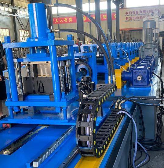 Automatic Sizes Changing Strut Channel Machine