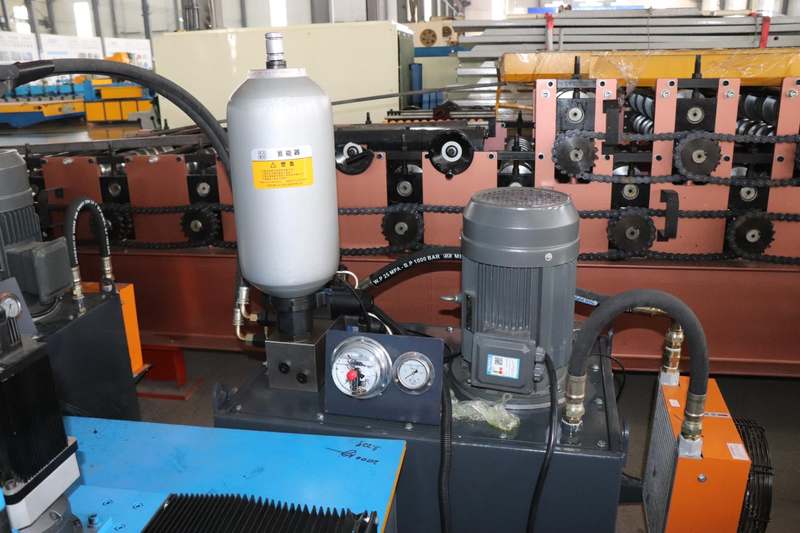 Automatic Sizes Changing Strut Channel Machine