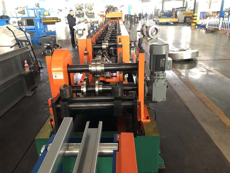 Section Forming Machine
