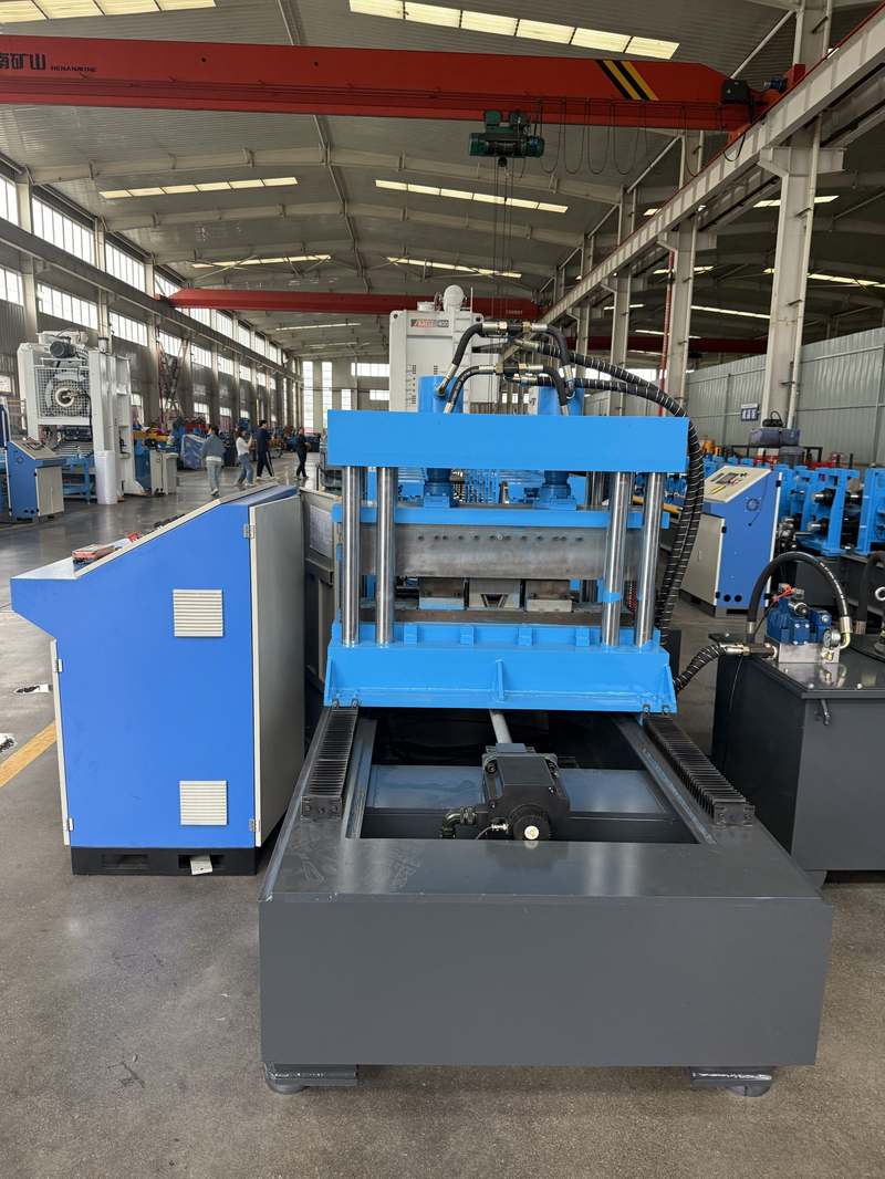 Cable Tray Molding Machine