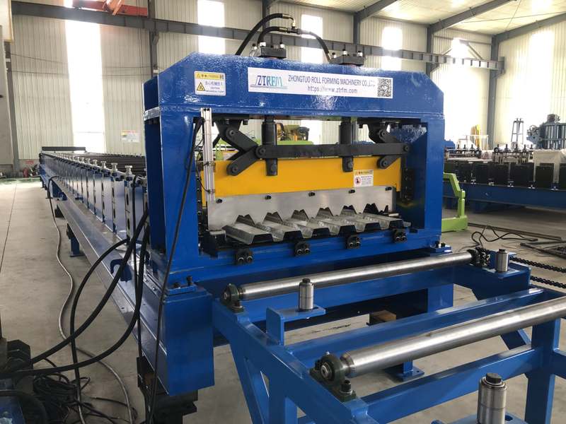 Floor Deck Forming Machine