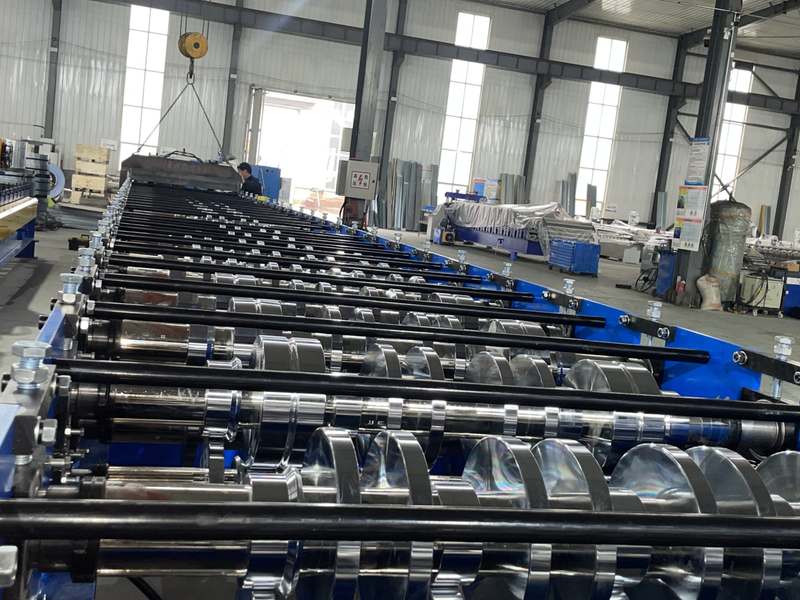 Floor Deck Forming Machine