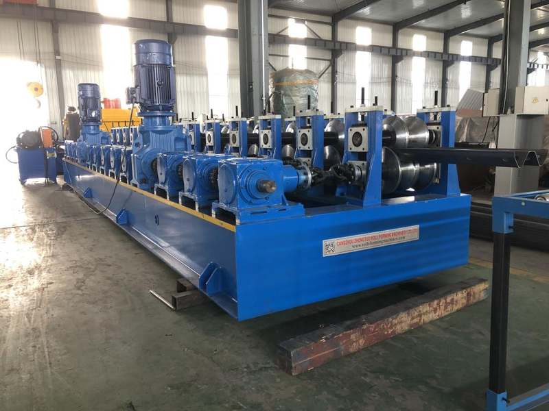 High Speed Guardrail Forming Machine