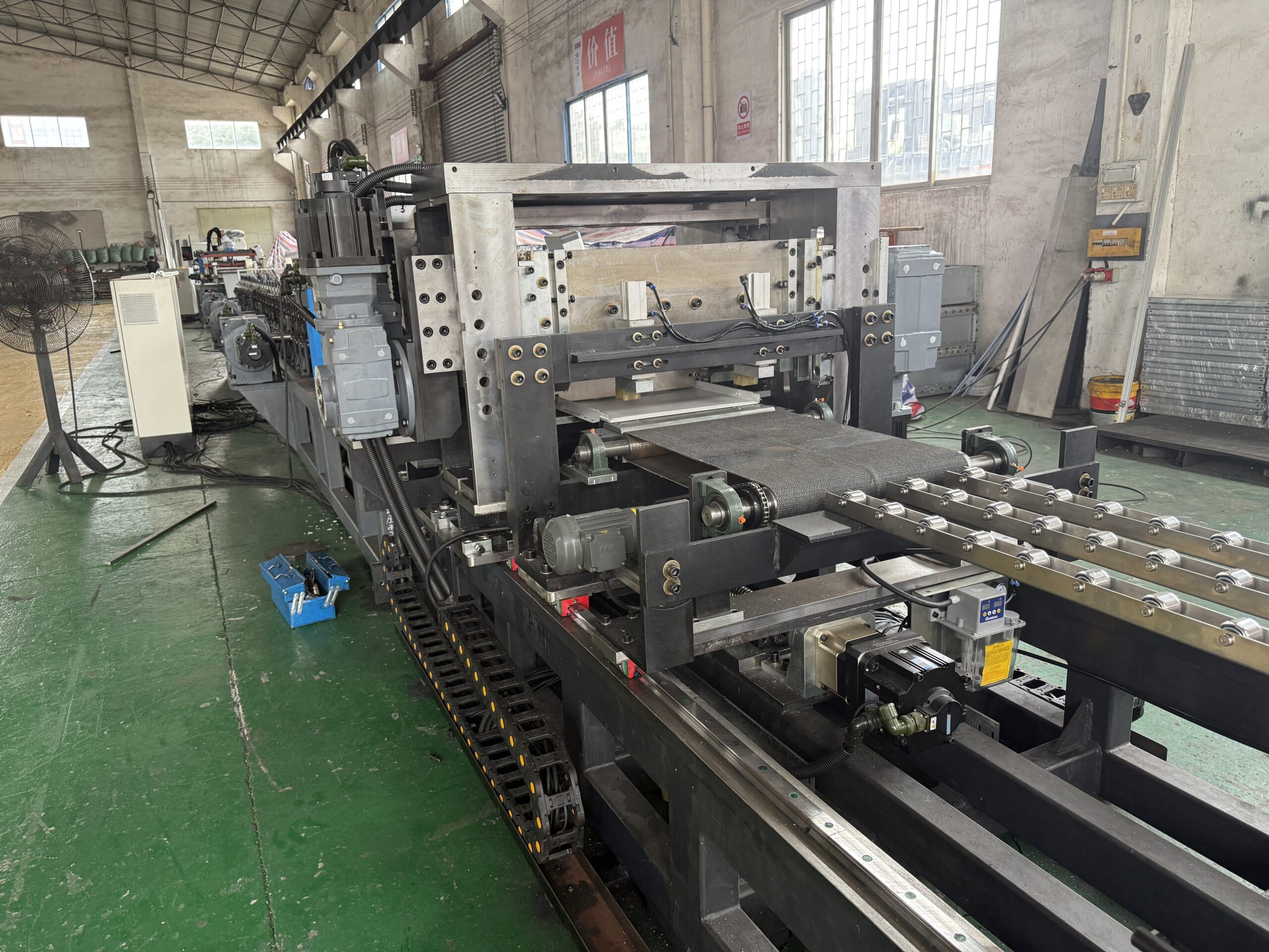 Standing Seam Roll Forming Machine