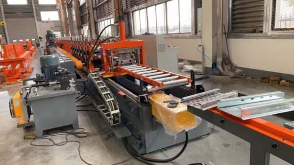 Foot Pedal Forming Machine