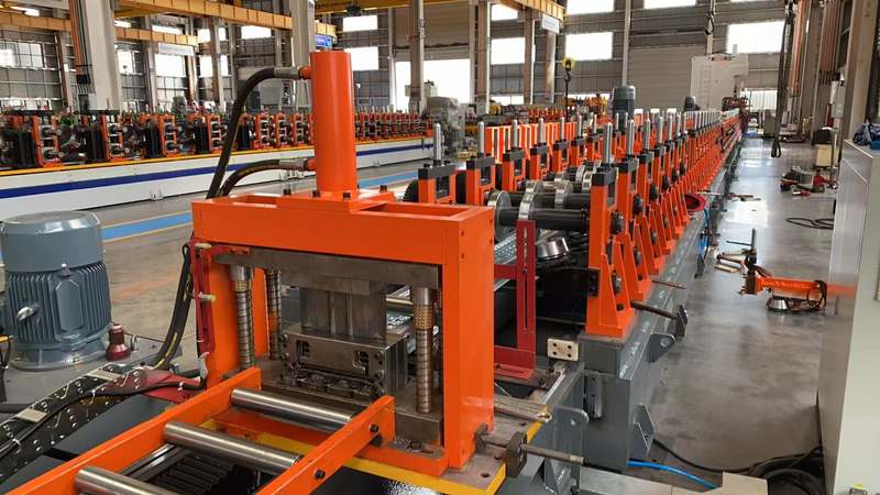 Foot Pedal Forming Machine