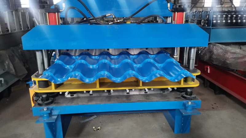 Glazed Roof Tile Forming Machine
