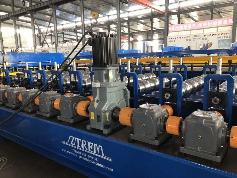 Glazed Roof Tile Forming Machine