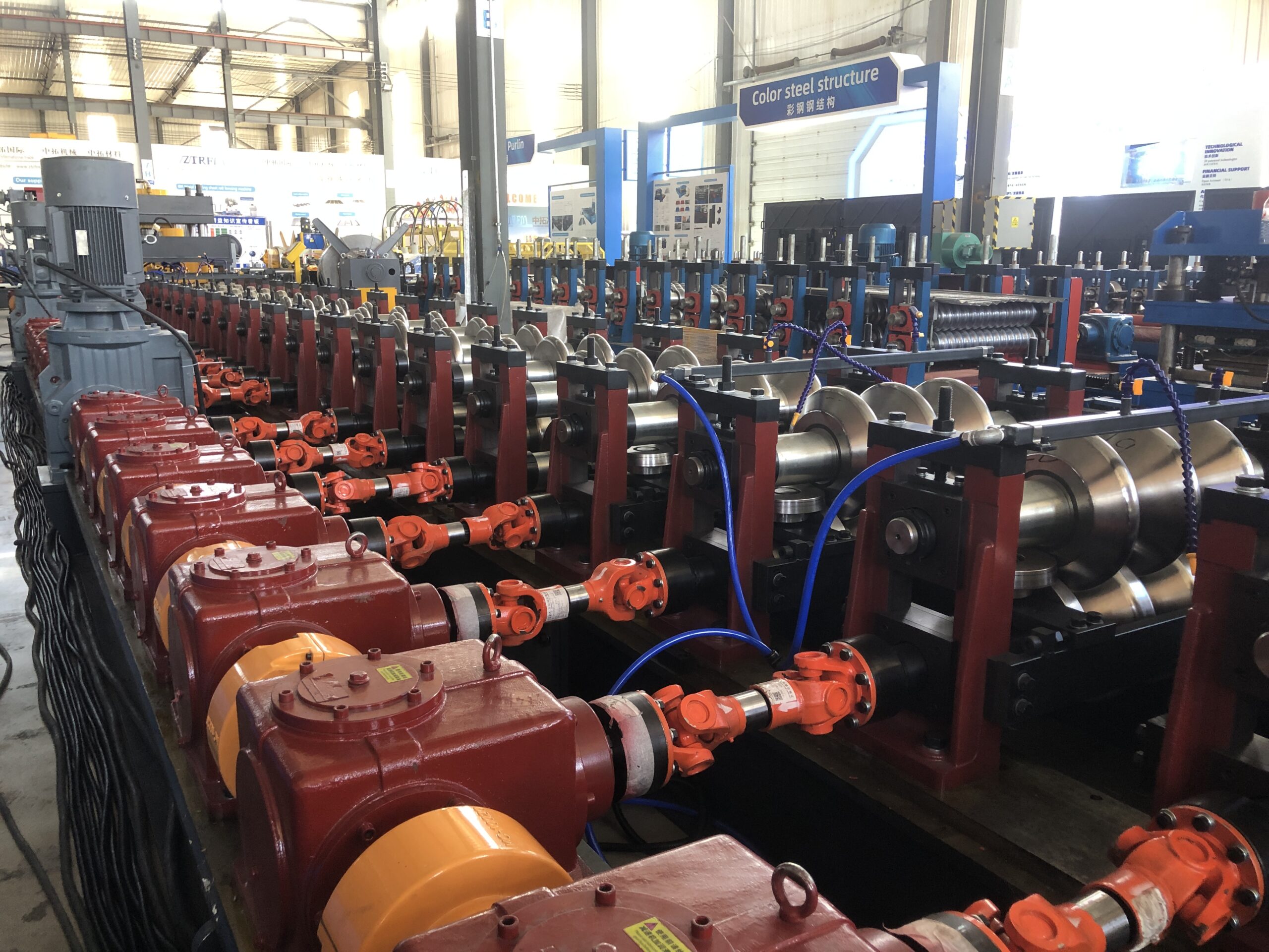 High Speed Guardrail Roll Forming Machine