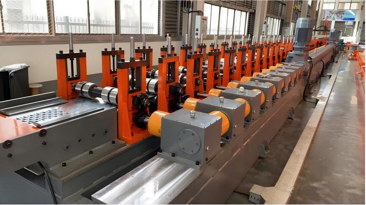 Foot Pedal Roll Forming Machine