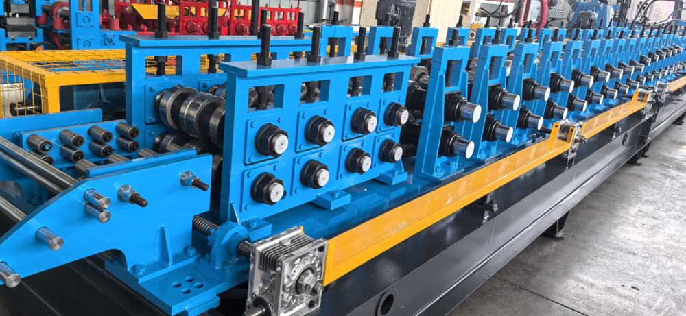 Rack Upright Roll Forming Machine