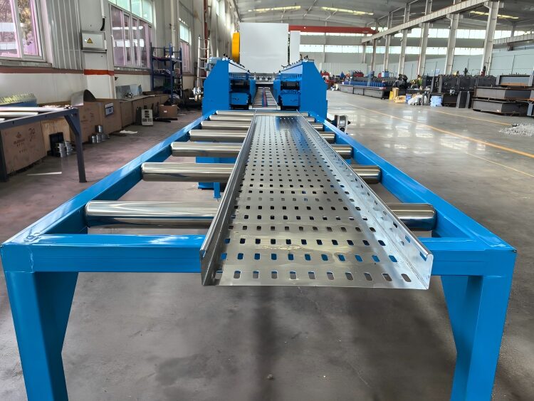 Cable Tray Roll Forming Machine – Automatic High-Precision Cable Tray Production Line 4 cable tray forming machine 4 1786518477