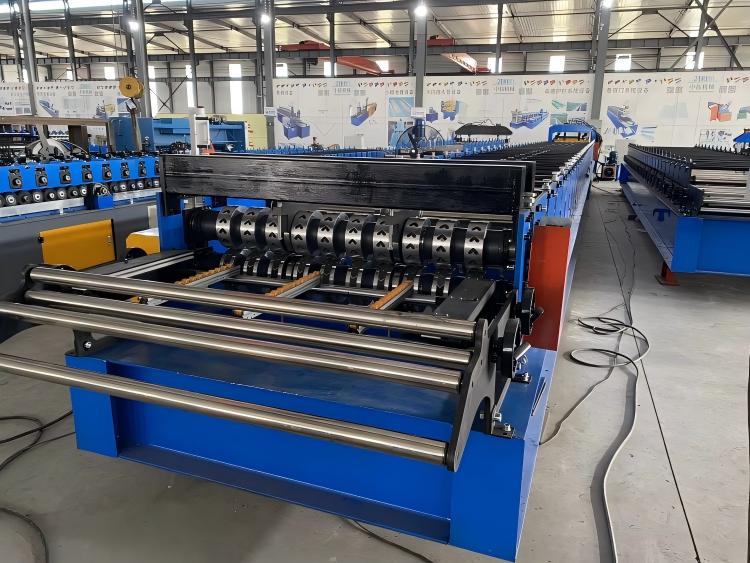 Floor Deck Forming Machine