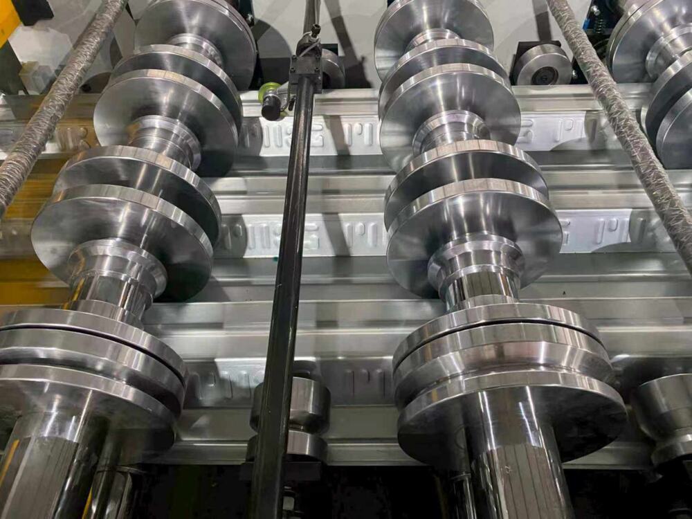 Máquina Perfiladora de Tarima